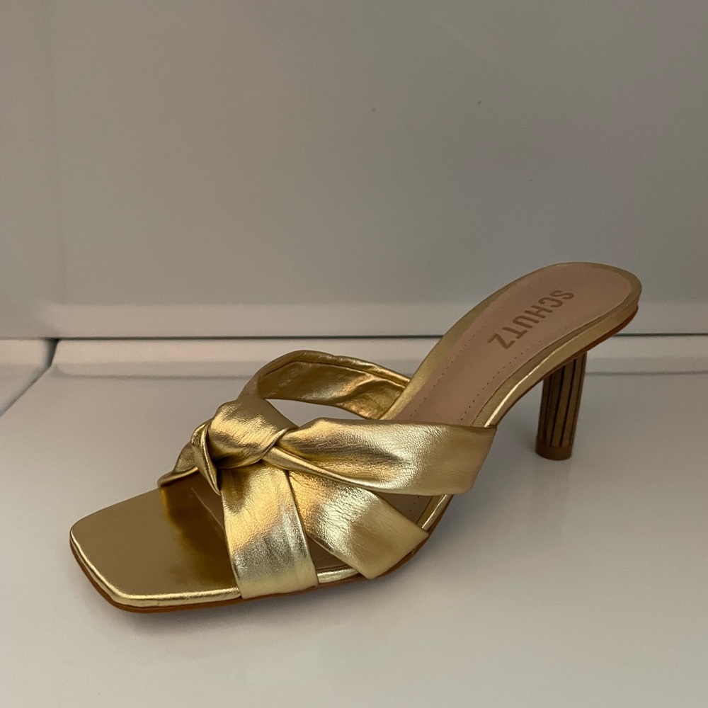 Schutz Gold Mindy Pin Heel